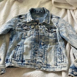 Girls light wash jean jacket
